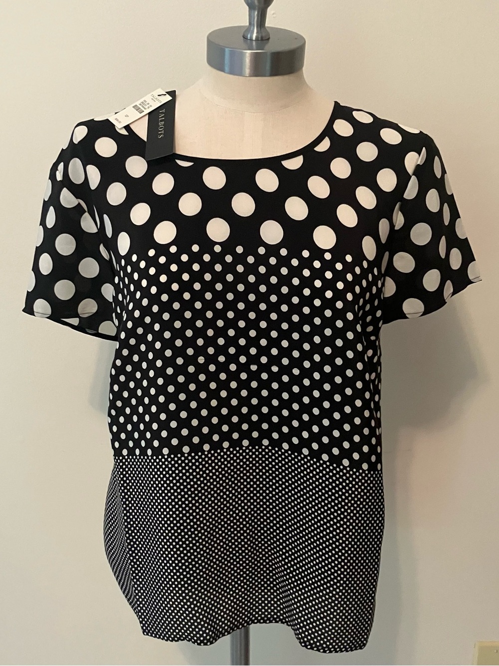 Women’s Silk Black White Polka Dot Patchwork Blouse Tee Sz. 12P Talbots NEW